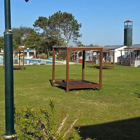 Bungalow Com Piscina Pataias Eksteriør billede